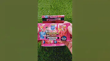 Panini Adrenalyn XL FIFA 365 2025 Prémium Display