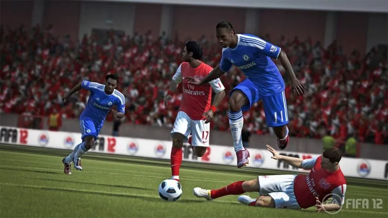 FIFA 12 Русская Версия (Xbox 360)-2