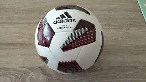 ⚽ Futsalový míč Adidas Tiro League Sala | eshop-fmko.cz ✅