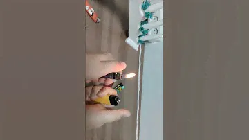 битва зажигалок которые я нашёл на улице
