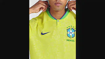Sustainable MaterialsBrazil 2022/23 Stadium HomeMen's Nike Dri-FIT Soccer Jersey